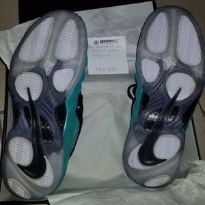 Nike Air Foamposite Pro Island Green sz 11